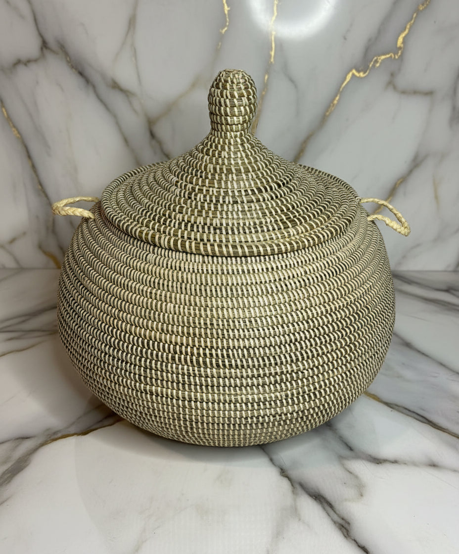 Panier CANARI_A5 Chiné en Fibre Naturelle – Une Pièce Artisanale au Style Subtil et Texturé