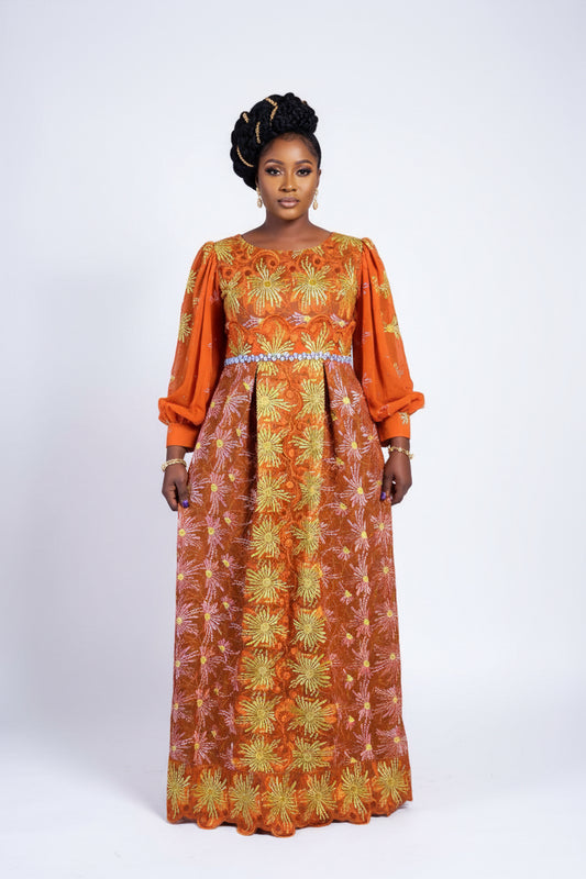 Robe en brodé lafaya cristal tendance et élégante, idéale pour vos cérémonies